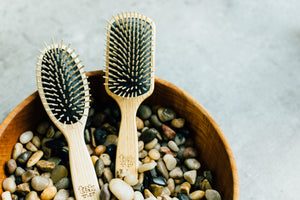 The Benefits Of Using A Wooden Hair Brush